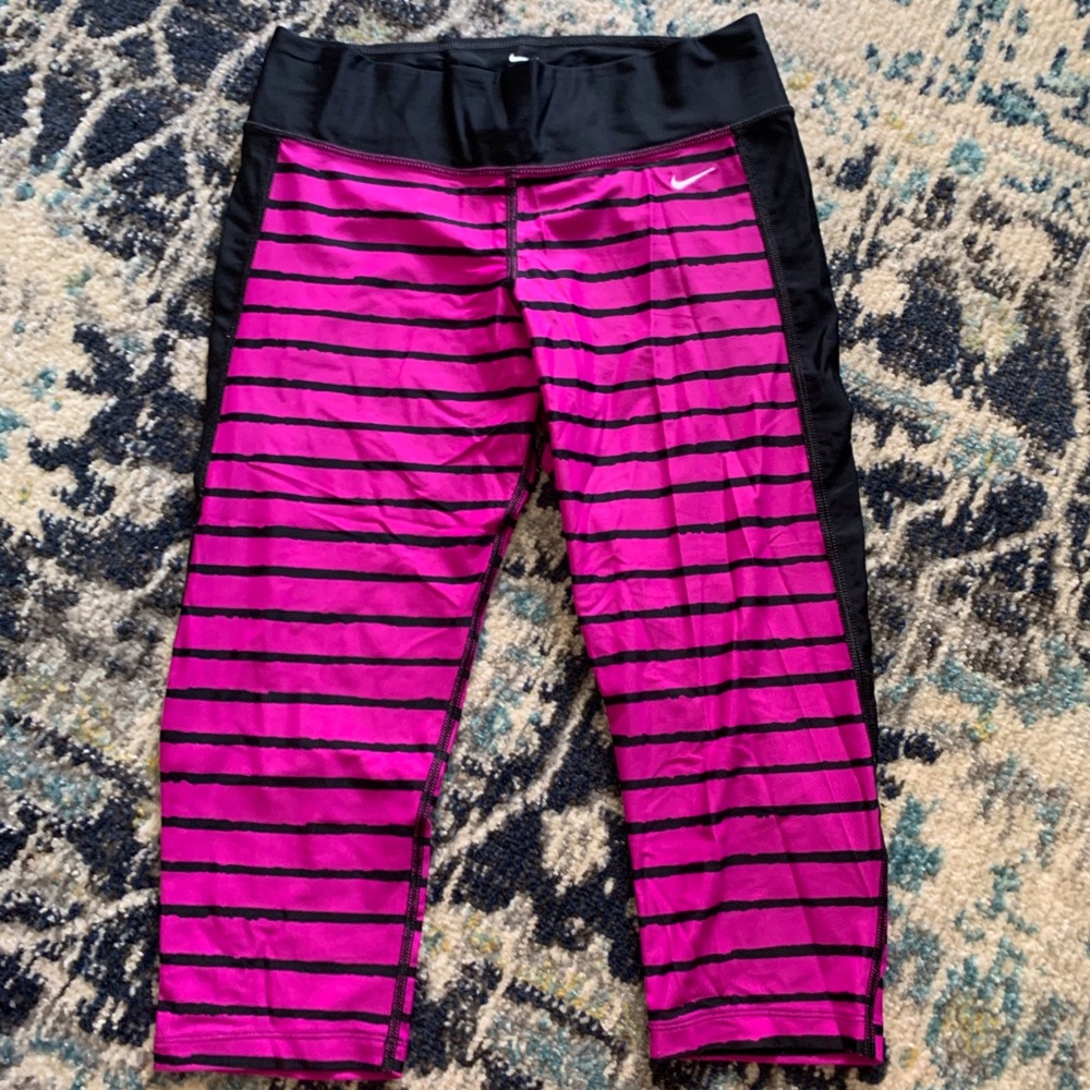 Nike active leggings